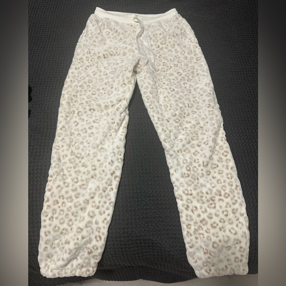 Z Supply Cream and Brown Fleece Pants​
